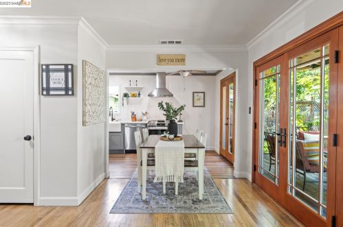 140 Roslyn Dr, Concord CA 94518-1234 exterior