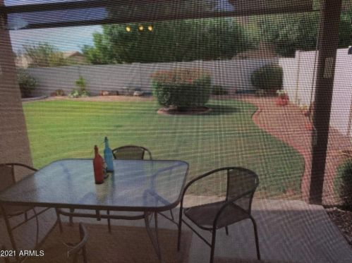 17420 2nd Ave, Phoenix AZ  85023-6573 exterior