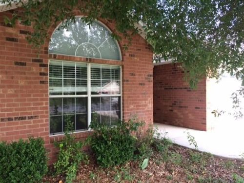 5814 Wood Duck Dr, Milton FL  32571-9576 exterior