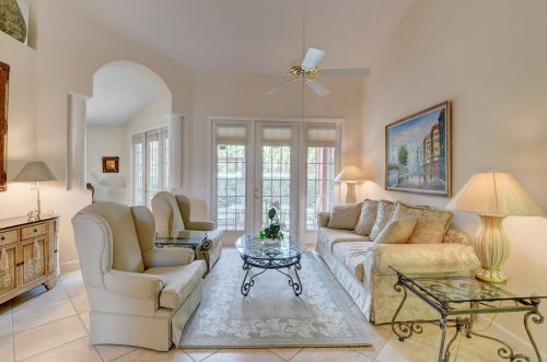 9911 Coronado Lake Dr, Boynton Beach FL 33437-5348 exterior