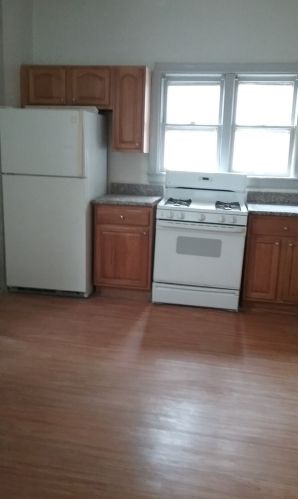 752 Kedvale Ave, Chicago IL 60632-4105 exterior