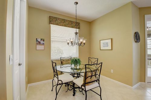 6791 Southport Dr, Boynton Beach FL 33472-6915 exterior