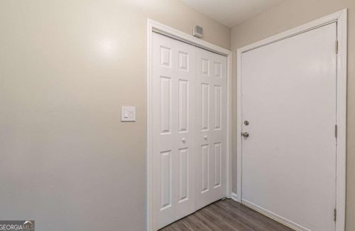 4335 Greenleaf Rd, Atlanta GA exterior