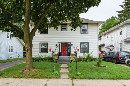 843 Lay Blvd, Kalamazoo, MI 49001-3843