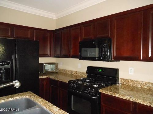 42030 45th Dr, Phoenix AZ  85086-1446 exterior