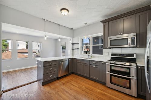 1230 31st Pl, Chicago IL  60608-6317 exterior