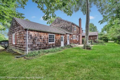 600 Edgemere Dr, Red Bank NJ 07711 exterior