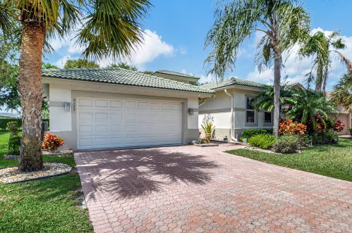8239 Marsala Way, Boynton Beach FL 33472-8120 exterior