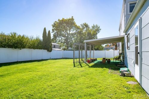 15 Sims Rd, Edison NJ 08817-3034 exterior