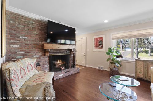 26 Iler Dr, Middletown NJ 07748-3322 exterior