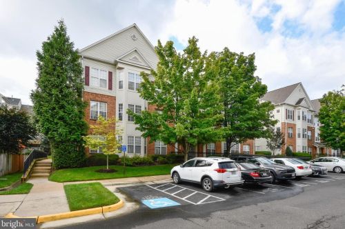 6475 Cheyenne Dr, Alexandria, VA 22312-2358