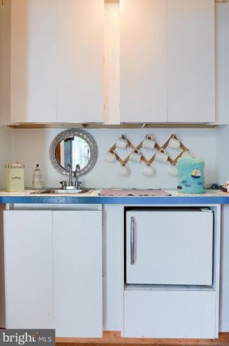 306 Blf Vw Dr, Lancaster PA 17601-4136 exterior