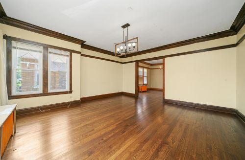 5034 Wolfram St, Chicago IL 60618-7411 exterior