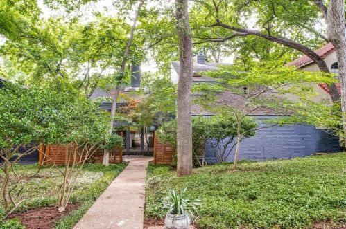 925 Easton Pl, Dallas, TX 75218-2347
