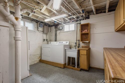 90 John Ball Park Dr, Grand Rapids MI 49504-5443 exterior