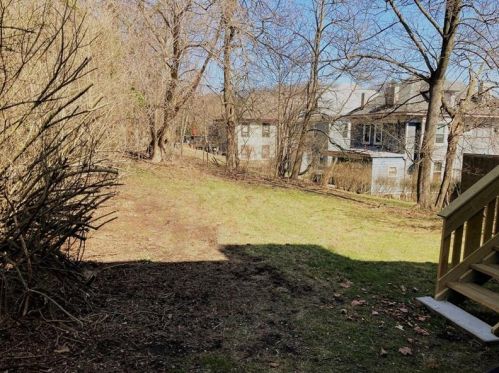 462 Frst Ave, Pittsburgh PA 15202-3110 exterior