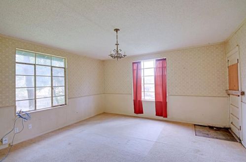 1300 August Dr, Austin TX 78753-2909 exterior