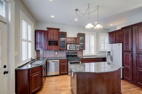 4548 Mcpherson, Saint Louis MO 63108-1916 exterior