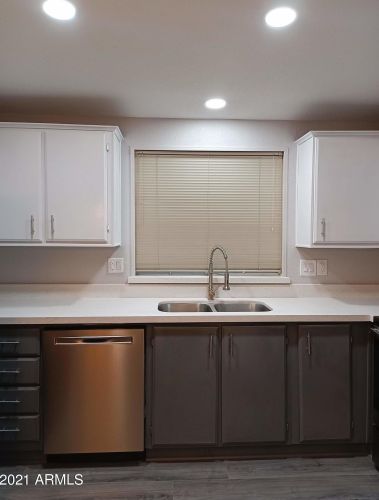 6266 Pinehurst Dr, Chandler AZ  85249-4039 exterior