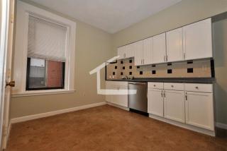 302 Washington St, Boston MA  02135-3334 exterior