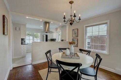 4318 Alpine Ave, Milwaukee WI  53211-1411 exterior