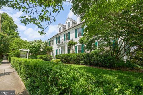 2801 34th Pl, Washington DC  20007-1406 exterior