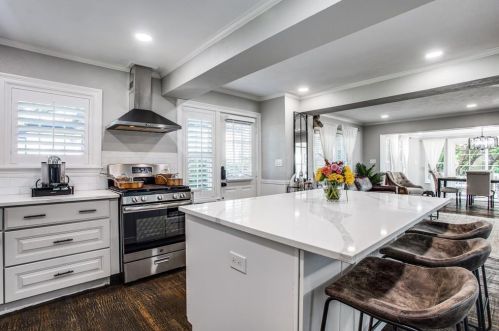 4606 Amherst Ave, Dallas TX  75209-3126 exterior