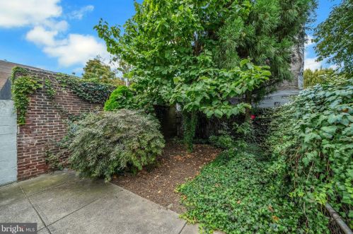 1640 Berks St, Philadelphia PA 19131-3207 exterior