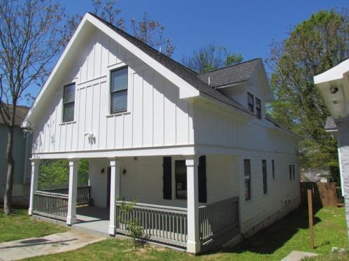 965 Ashby Grv, Atlanta GA  30314-3105 exterior