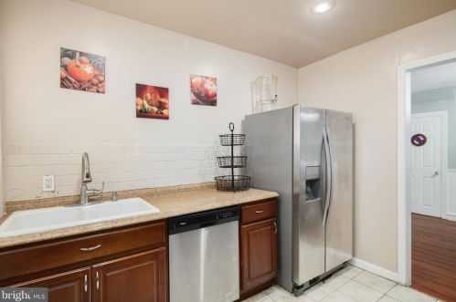 6037 Keystone St, Philadelphia PA 19135-4217 exterior