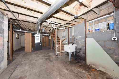 1761 Pearl St, Milwaukee WI 53204-3165 exterior