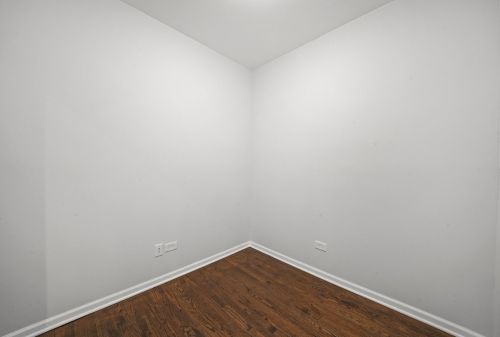 5917 Washtenaw Ave, Chicago IL  60659-3913 exterior