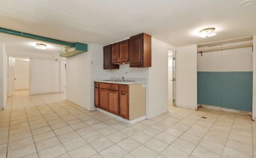 4154 Artesian Ave, Chicago IL 60632-1204 exterior