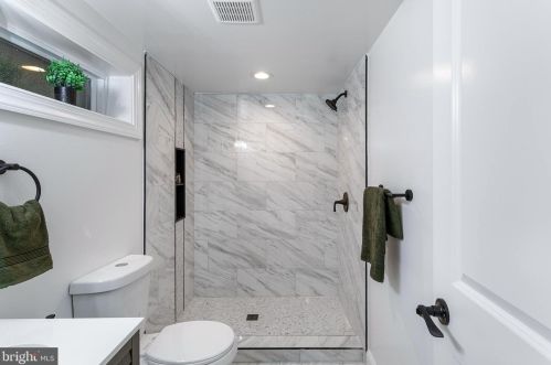 1354 Rittenhouse St, Washington DC  20011-1106 exterior