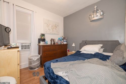 317 Madison Ave, Paterson NJ 07524-2622 exterior