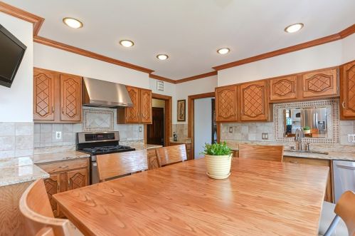 4765 Washington St, Boston MA exterior