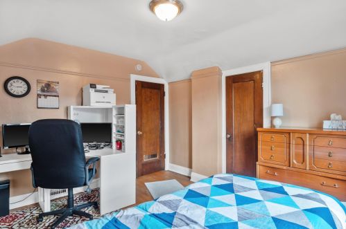 4550 41st St, Milwaukee WI  53209-5818 exterior