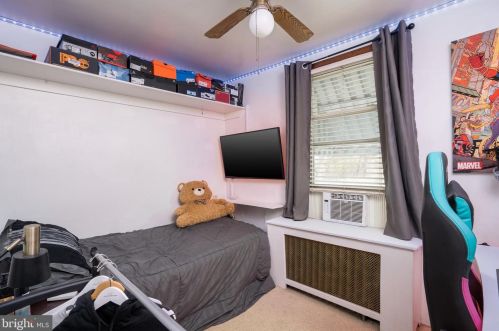 518 Schiller Ave, Trenton NJ 08610-6029 exterior