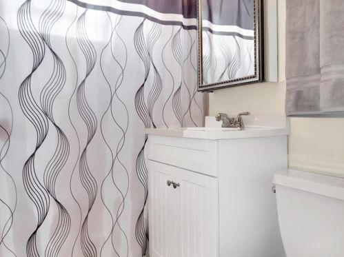 7921 Kostner Ave, Chicago IL 60652-3543 exterior