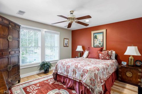 3901 Ashford Lk Ct, Atlanta GA 30319-5103 exterior