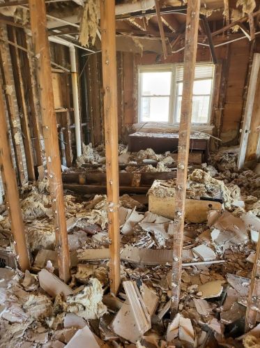 3863 55, Milwaukee WI 53220-2045 exterior