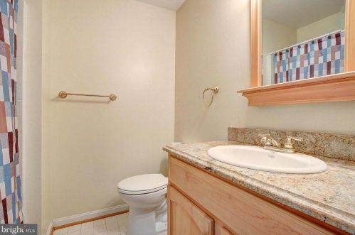 3300 Holland Clf Rd, Huntingtown MD 20639-9722 exterior