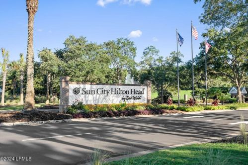 5 Fairforest Ln, Bluffton SC 29909-6181 exterior