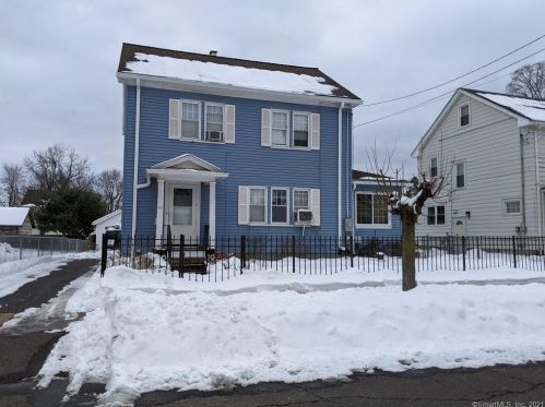 61 Morningside St, Hartford CT 06112-1142 exterior