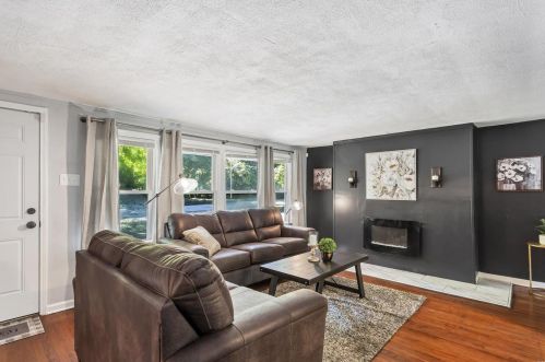 821 Robert Ave, Saint Louis MO 63109-4001 exterior