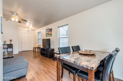 6476 David Dr, Tucson AZ 85730-1813 exterior