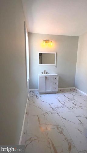 5122 Marvine St, Philadelphia PA 19141-2814 exterior