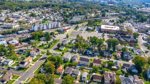 16 Wright St, Iselin NJ 08830 exterior