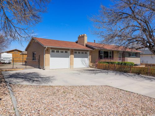 2820 7180, Taylorsville UT 84084-2921 exterior