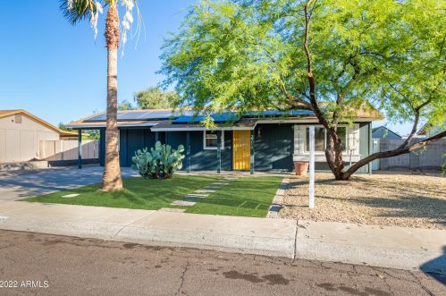 2719 Bluefield Ave, Phoenix AZ  85032-1011 exterior